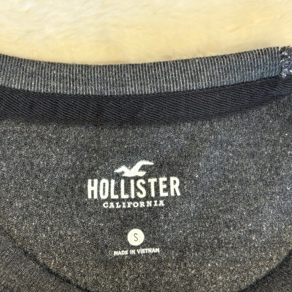 Hollister size small black~gray ombré pullover - Picture 3 of 6